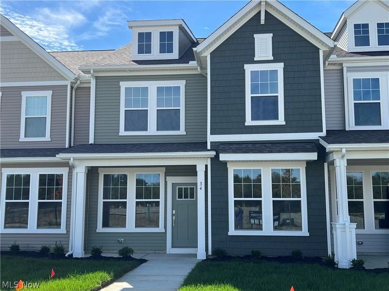 34 Paige Lane, Hudson, OH 44236 Photo 1