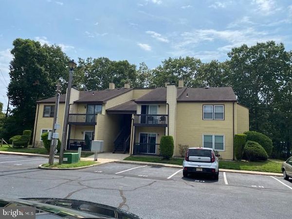 24 RED OAK LANE, Unit 24, LITTLE EGG HARBOR TWP, NJ 08087