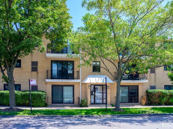 6019 S Archer Avenue , Unit 3S, Chicago, IL 60638