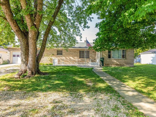 626 W Main , Thorntown, IN 46071