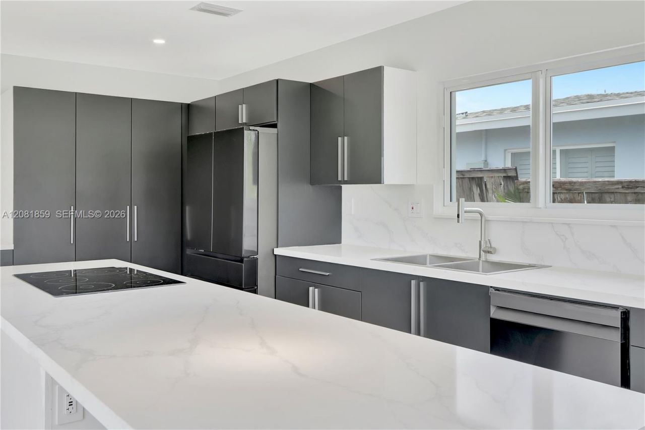 1720 SW 23rd Ave, Fort Lauderdale, FL 33312 Photo