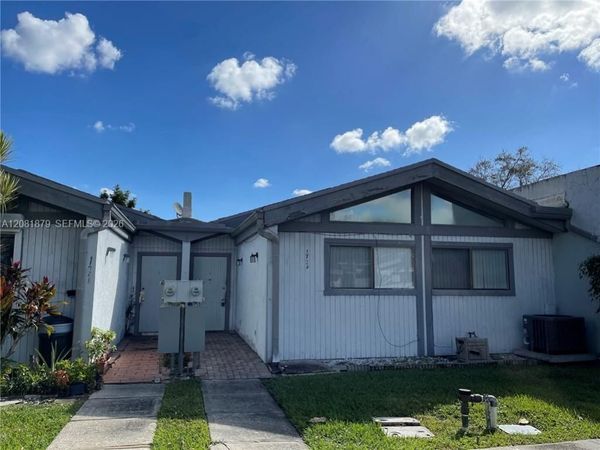1724 NW 73rd Ave , Unit 57, Plantation, FL 33313