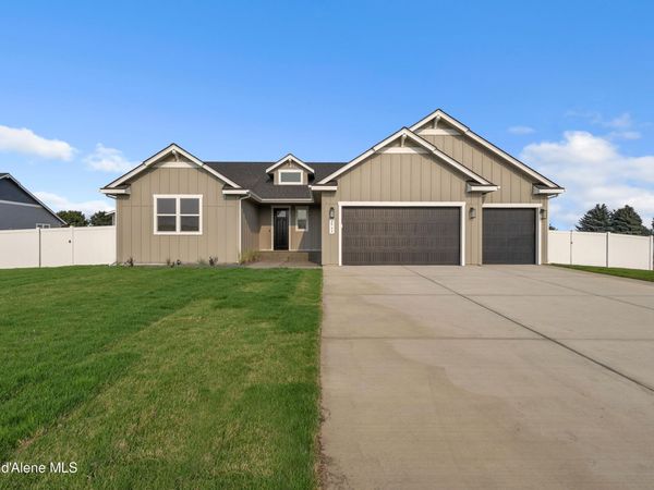 2751 N Cassiopeia St , Post Falls, ID 83854