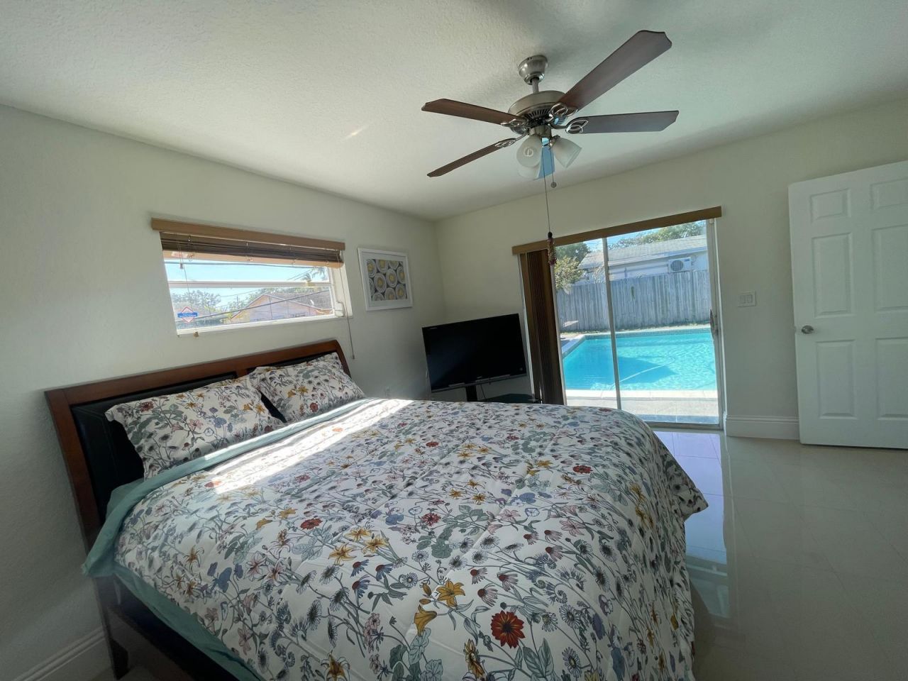 6456 Custer Street, Hollywood, FL 33024 Photo