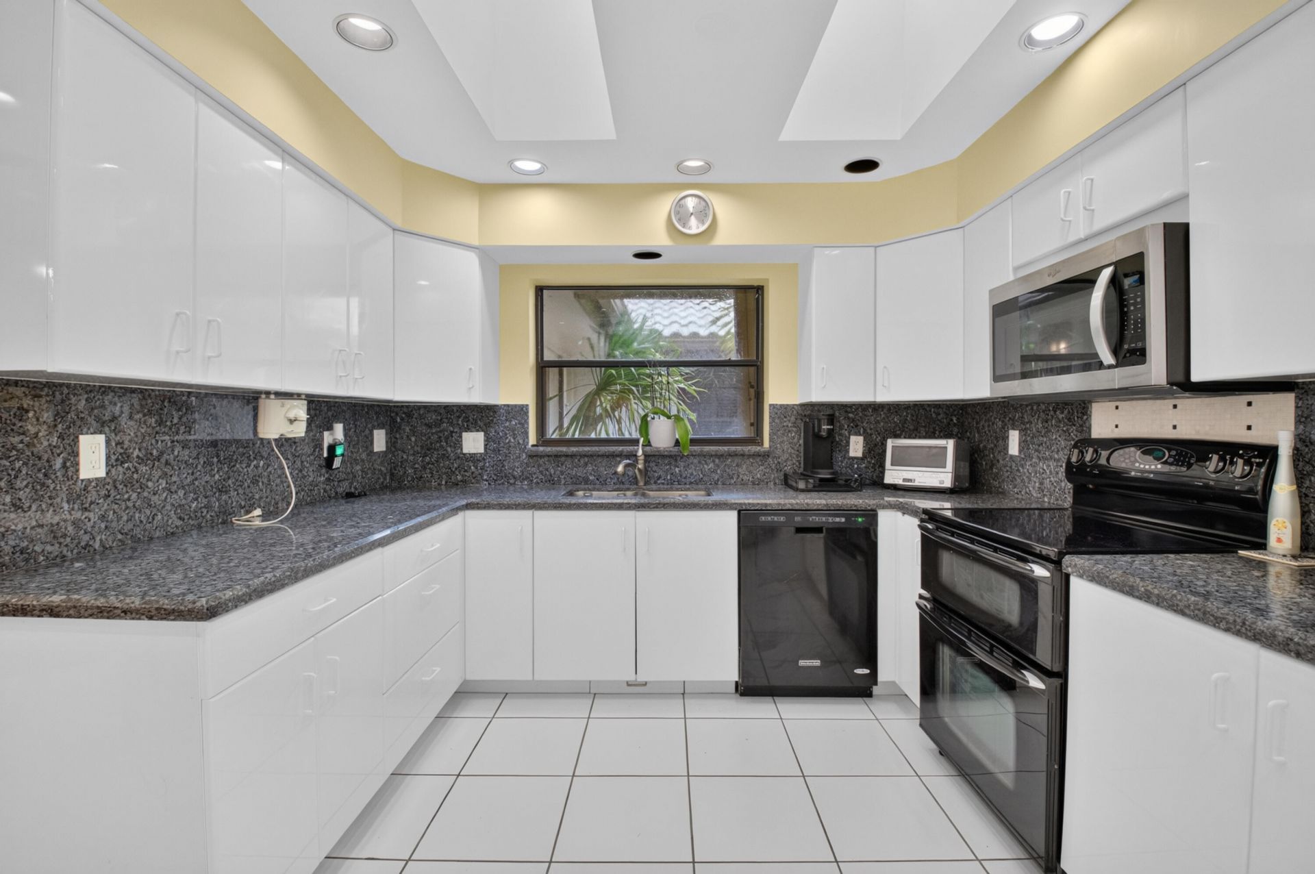 19380 Cedar Glen Drive, Boca Raton, FL 33434 Photo