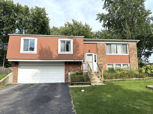 8113 Norwood Court , Woodridge, IL 60517