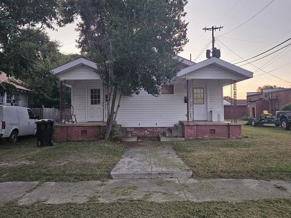 109 South 11th Street, Gadsden, AL 35901