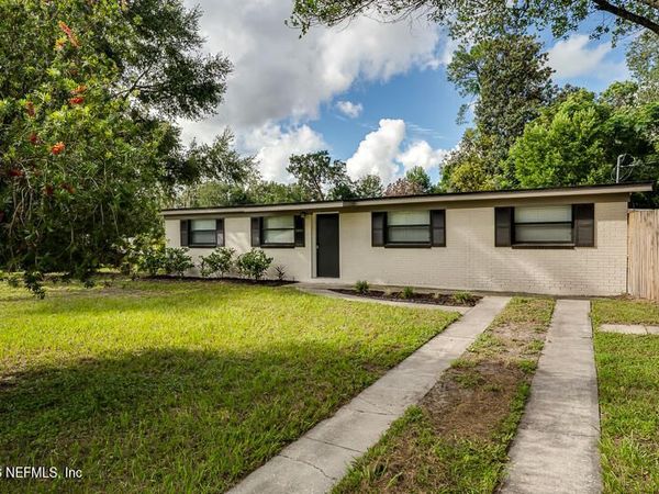 7578 RIDGEWAY Road N, Jacksonville, FL 32244