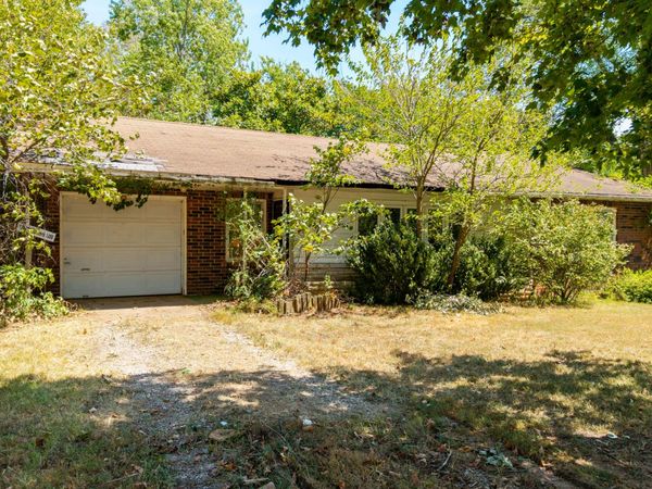 17630 Lawrence 1200 , Aurora, MO 65605
