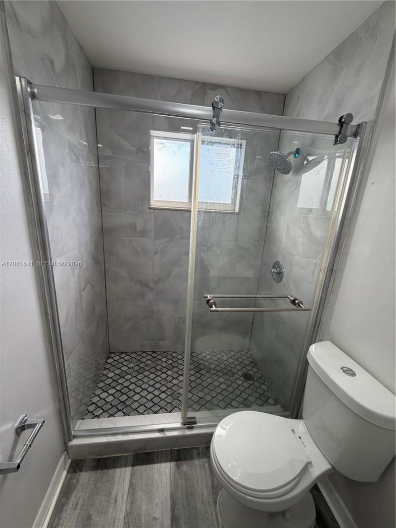9371 Fontainebleau Blvd, Unit I225, Miami, FL 33172 Photo