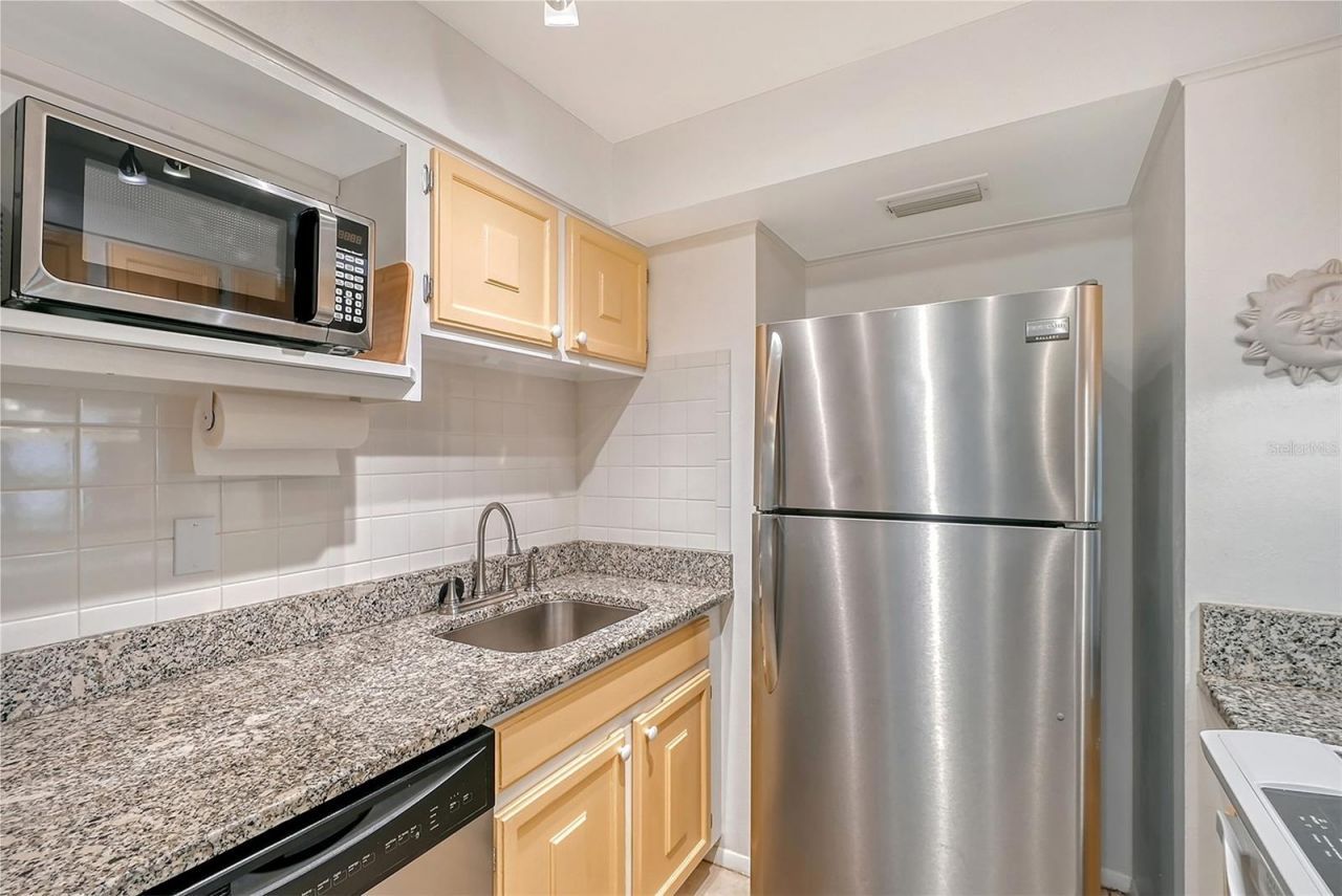 6157 Midnight Pass Road, Unit G11, Sarasota, FL 34242 Photo