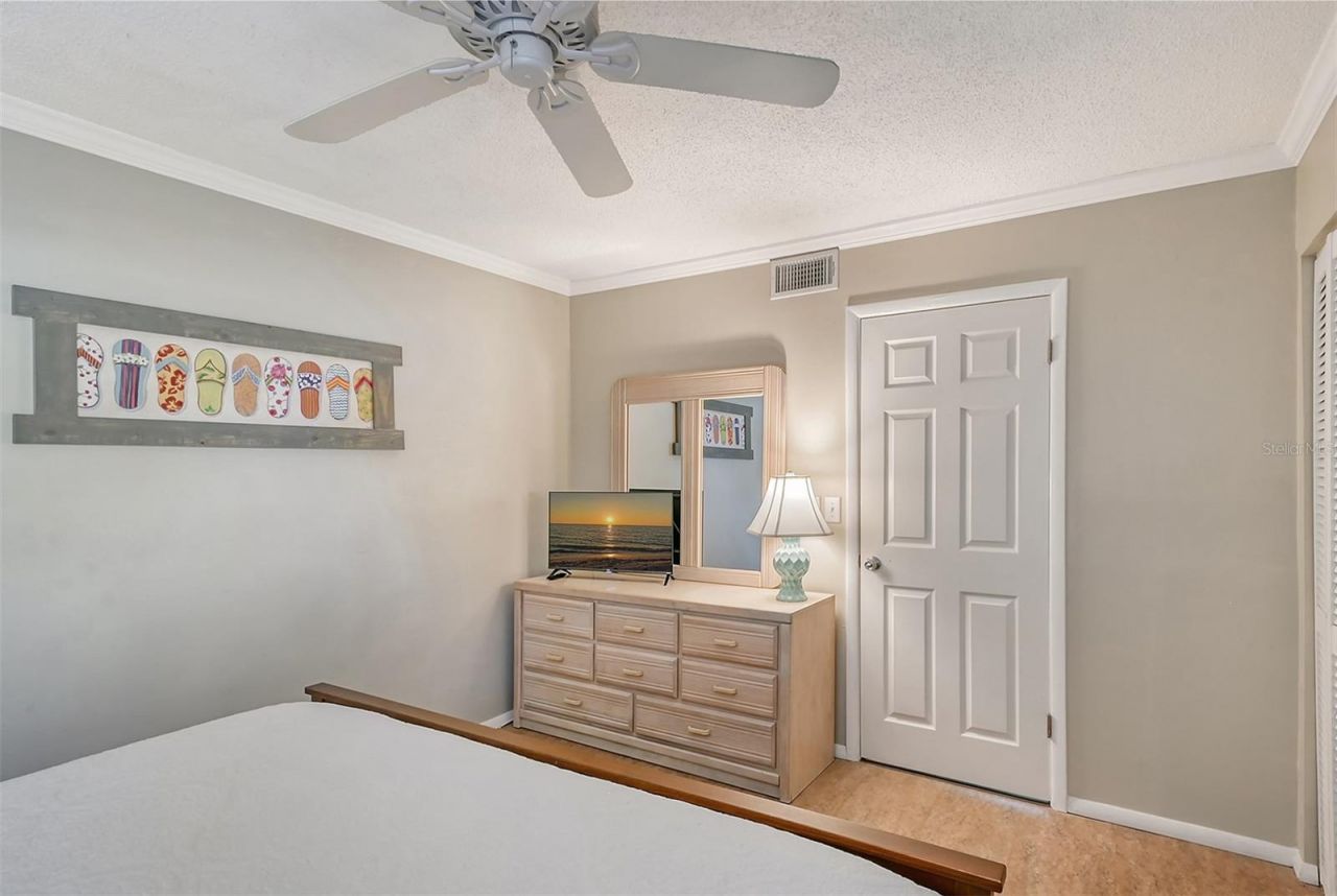 6157 Midnight Pass Road, Unit G11, Sarasota, FL 34242 Photo