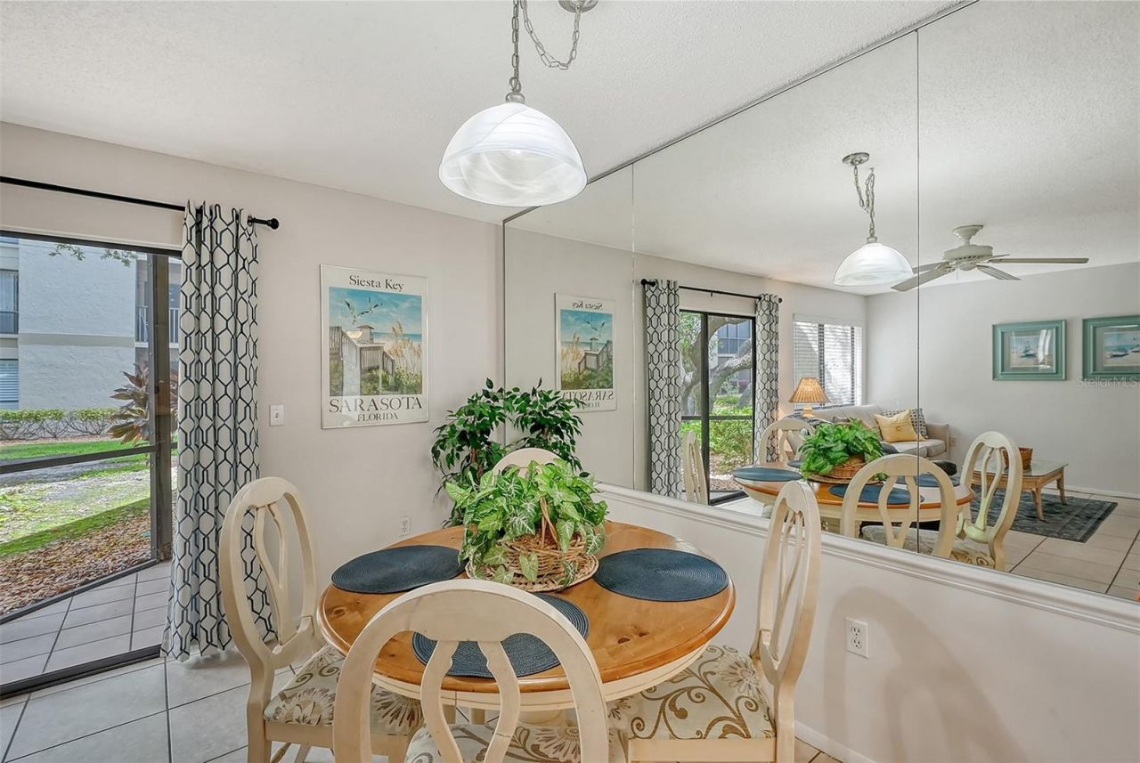 6157 Midnight Pass Road, Unit G11, Sarasota, FL 34242 Photo