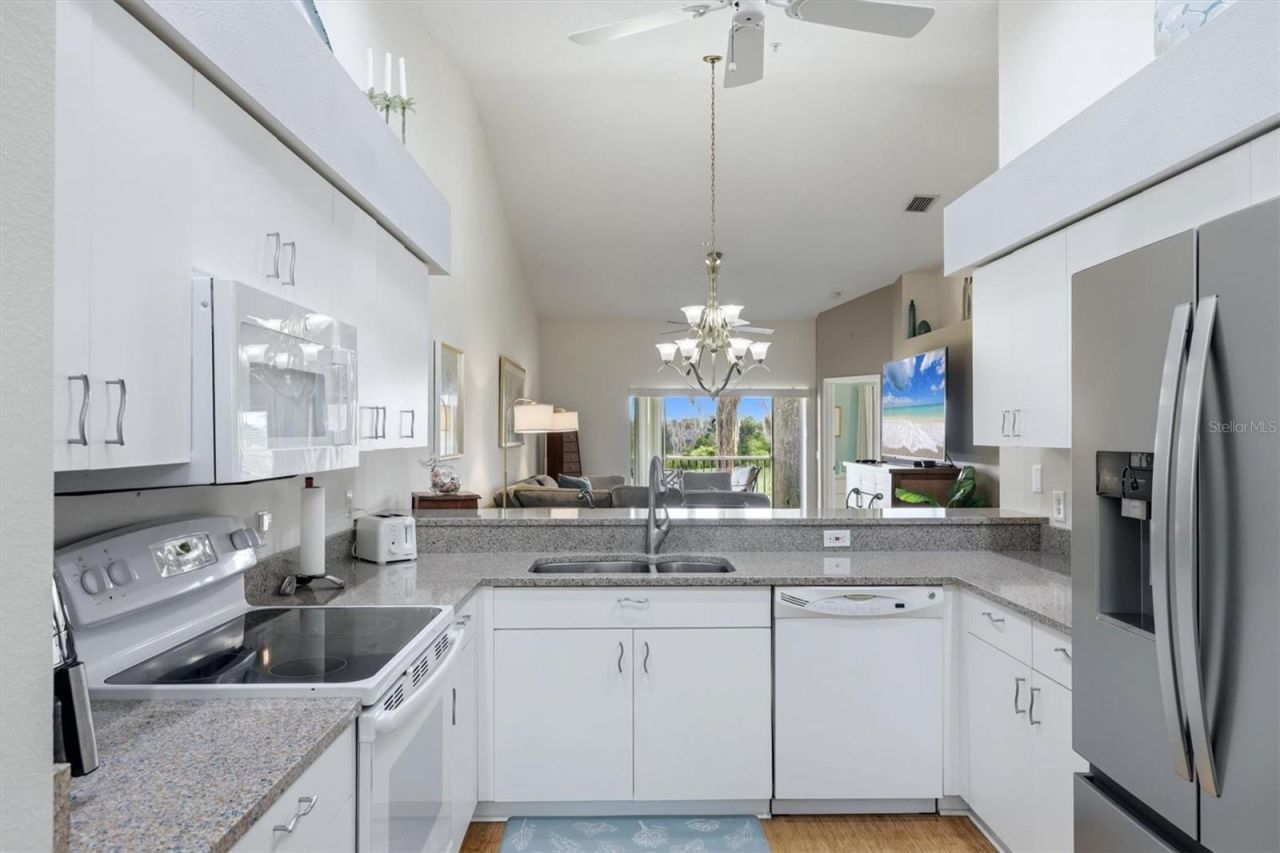 5221 Mahogany Run Avenue, Unit 224, Sarasota, FL 34241 Photo
