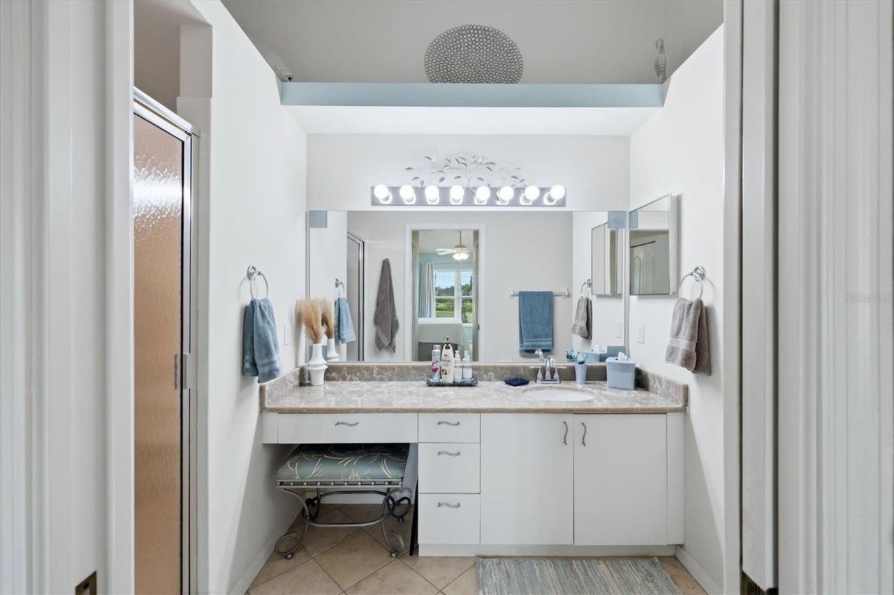 5221 Mahogany Run Avenue, Unit 224, Sarasota, FL 34241 Photo