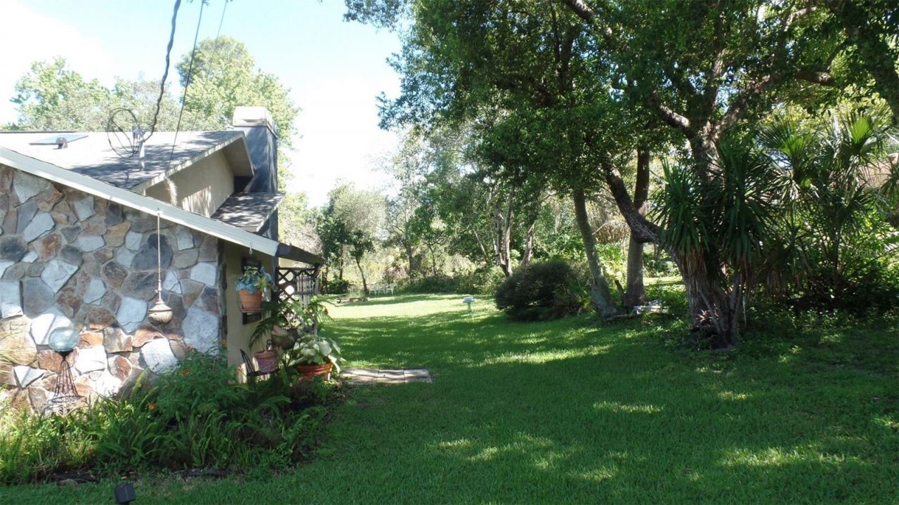 8057 Delaware Drive , Weeki Wachee, FL 34607 Photo