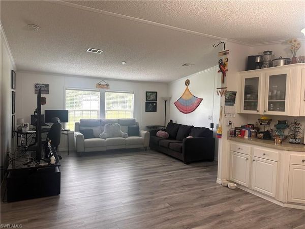 8094 Cook DR , NORTH FORT MYERS, FL 33917