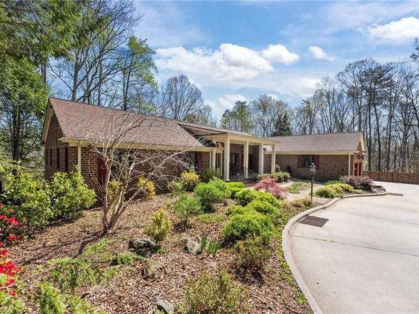 2578 Keck Drive , Burlington, NC 27215