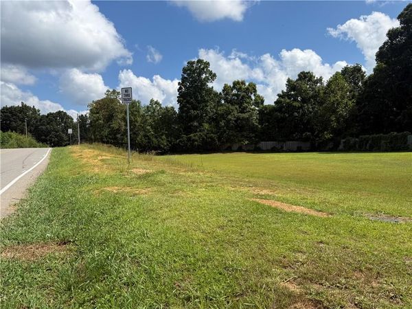 2170 Talking Rock Road , Jasper, GA 30143