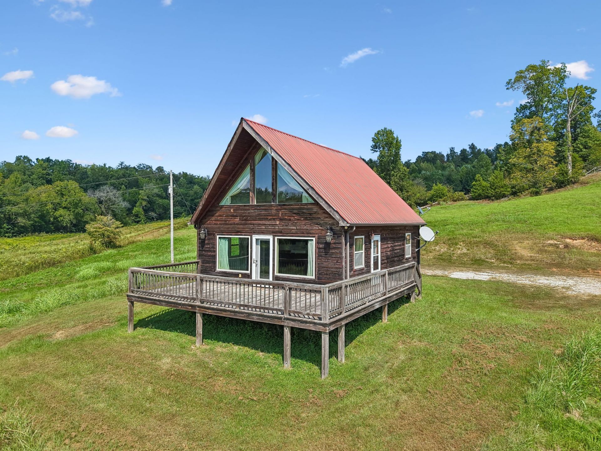 79 Sunset Rd , Linden, TN 37096 Main Photo