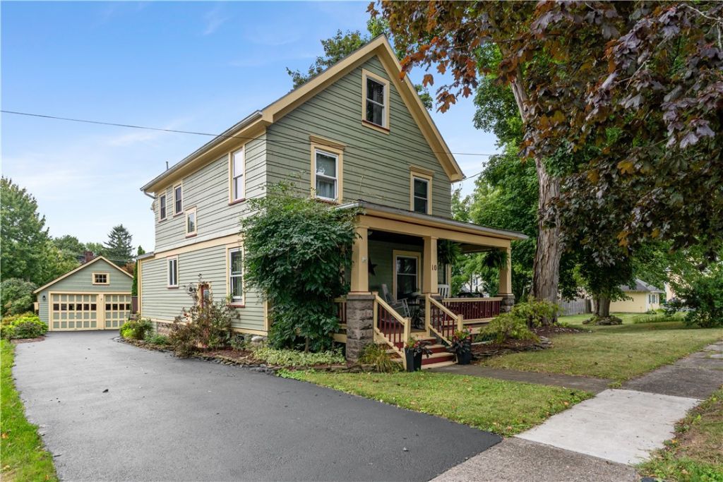 10 Park Street, Shortsville, NY 14548 Main Photo