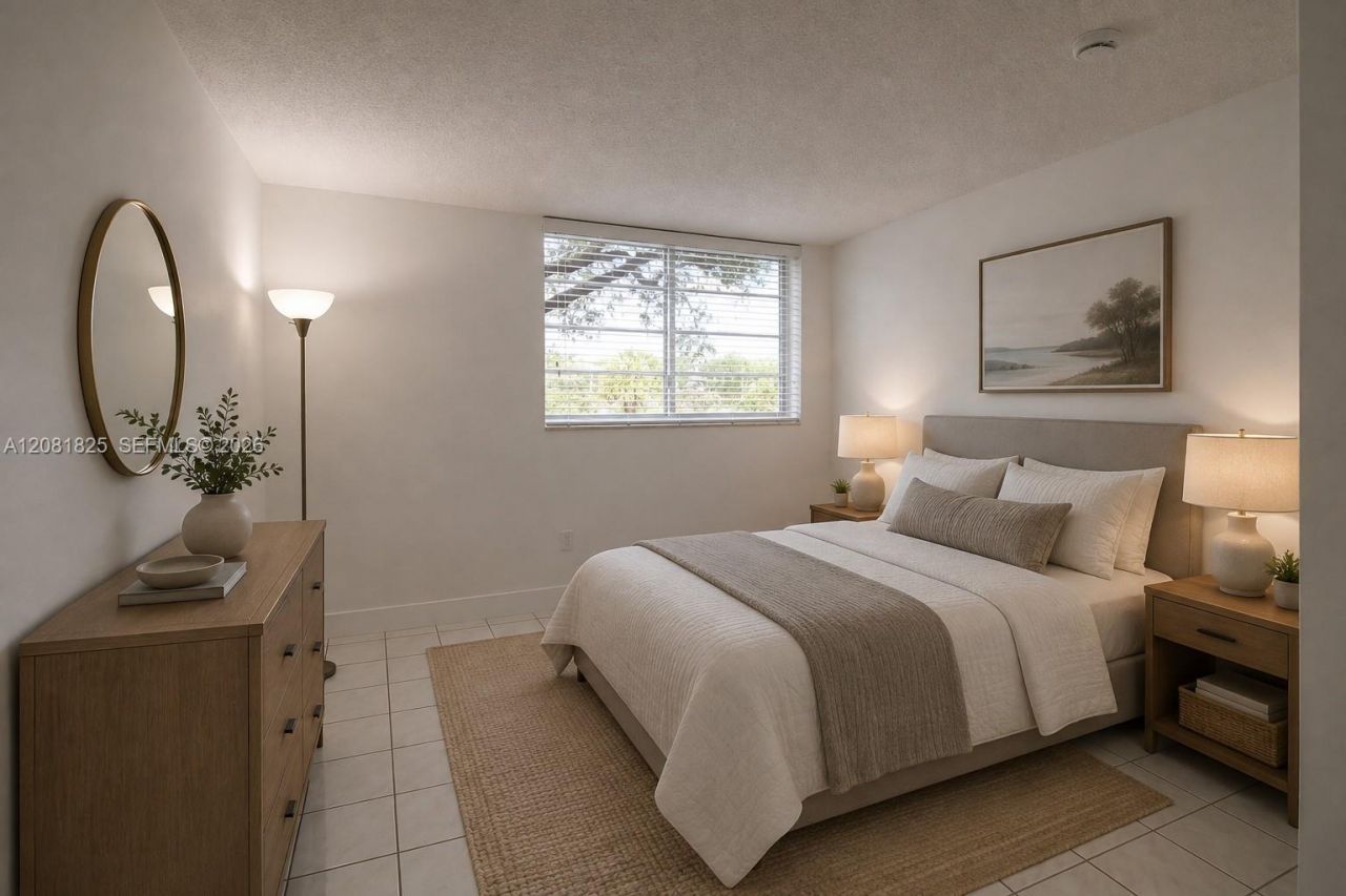 8895 Fontainebleau Blvd , Unit 103, Miami, FL 33172 Photo