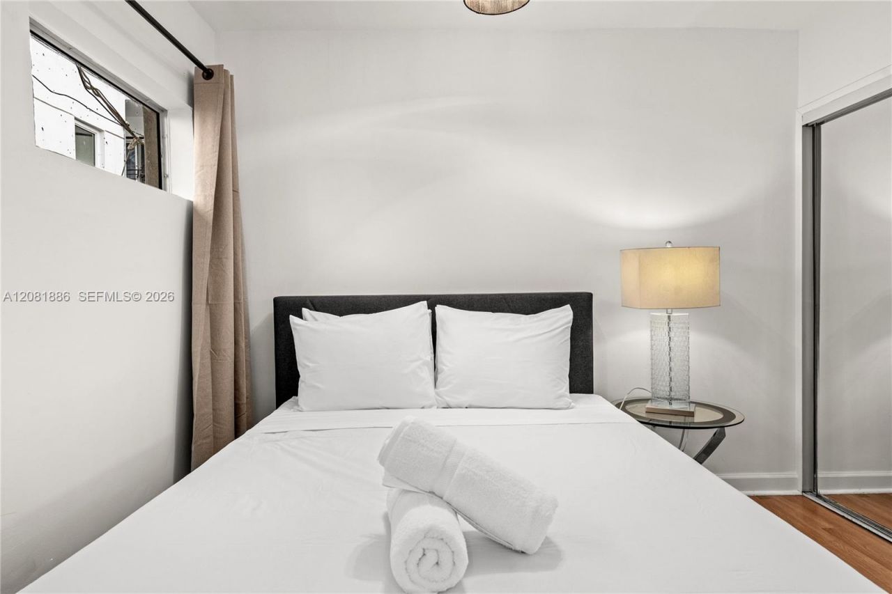 1032 Michigan Ave, Unit C, Miami Beach, FL 33139 Photo