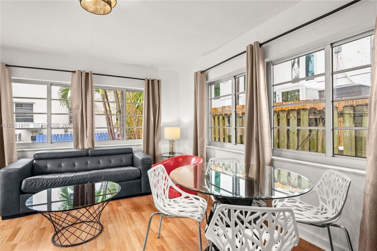 1032 Michigan Ave, Unit C, Miami Beach, FL 33139 Photo