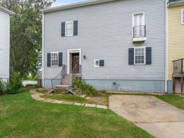 15 PLACE LAFITTE Place, Madisonville, LA 70447