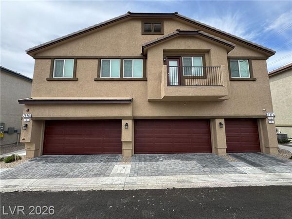 7975 Aurora Sky Street, Unit 3, North Las Vegas, NV 89084