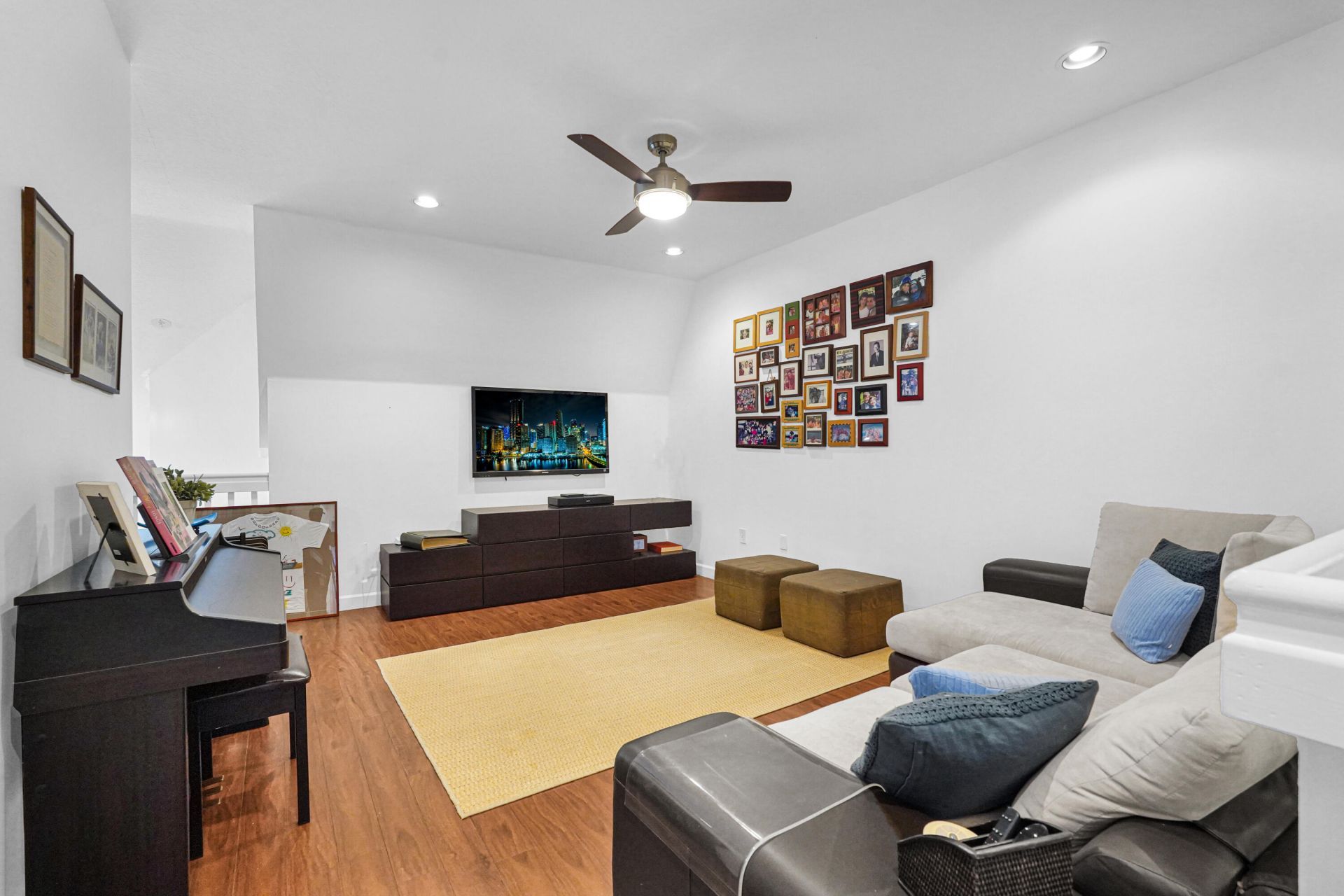 616 W Palm Aire Drive, Unit 616, Pompano Beach, FL 33069 Photo