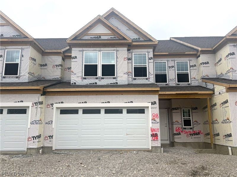 652 South Port, Avon Lake, OH 44012 Photo 1