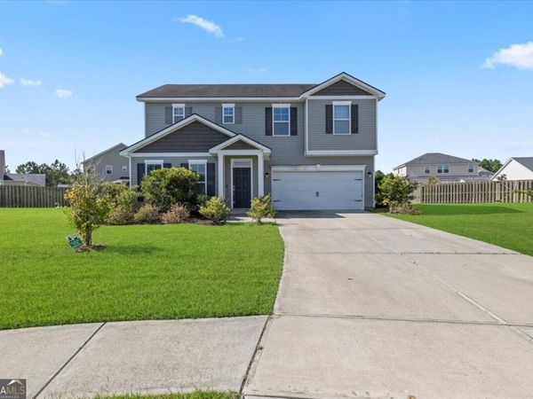 8 Chimney Court, Savannah, GA 31407