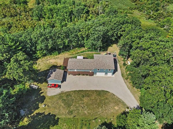 685 N Brooks Road, Muskegon, MI 49442