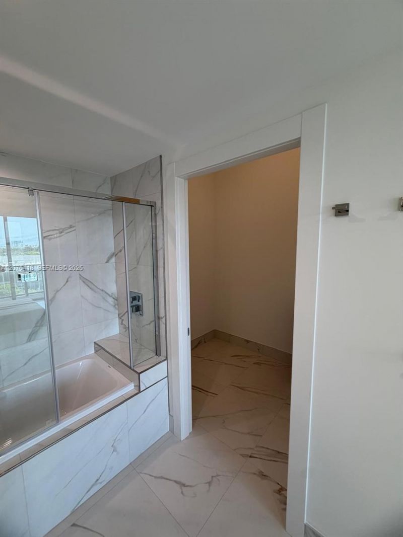 1170 E Hallandale Beach Blvd, Unit 502, Hallandale Beach, FL 33009 Photo