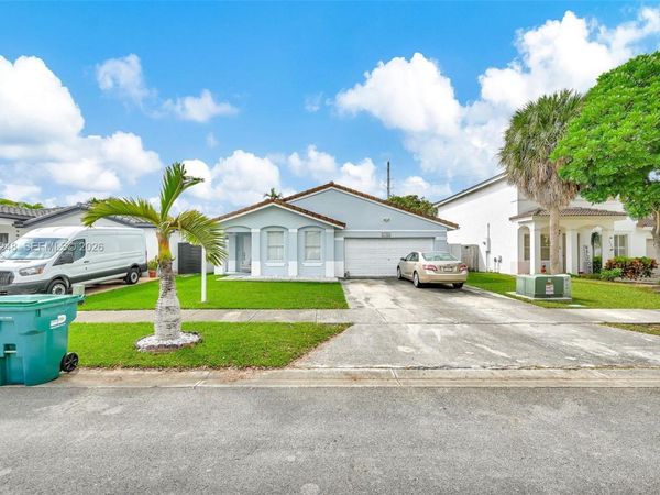 17384 SW 138th Ct , Miami, FL 33177
