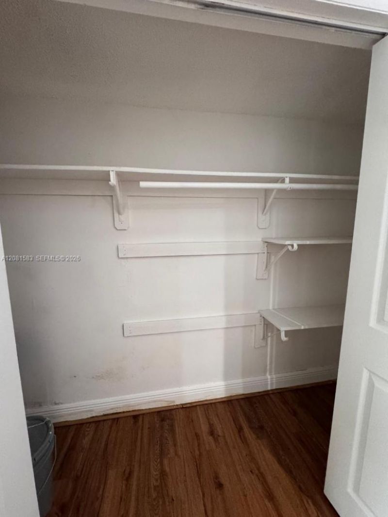 6960 NW 186th St , Unit 2-131, Hialeah, FL 33015 Photo