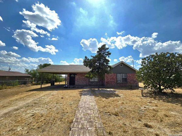 4152 Deer Run, Eagle Pass, TX 78852