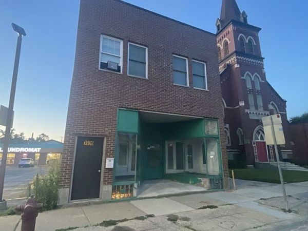 7936 Ogden Avenue , Unit 1R, Lyons, IL 60534