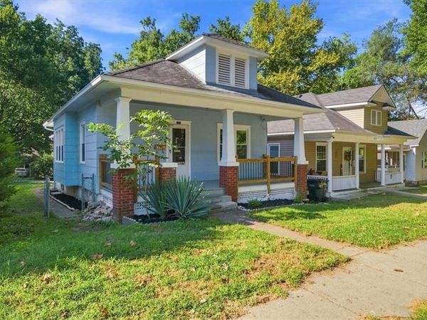 825 Ottawa Street, Leavenworth, KS 66048