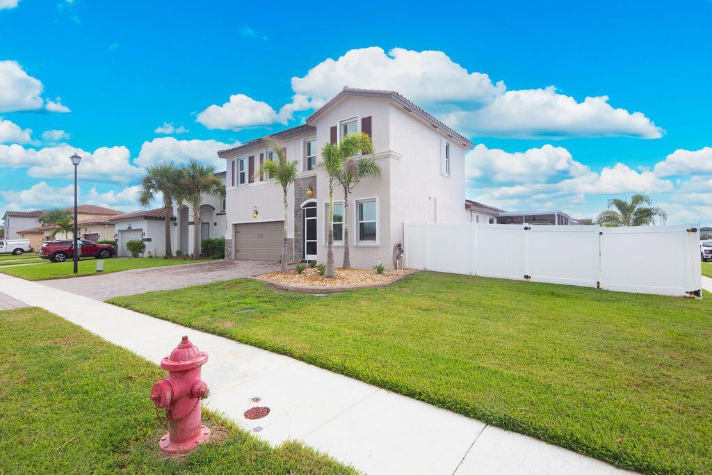 12760 NW Milestone Place, Port Saint Lucie, FL 34987 Photo
