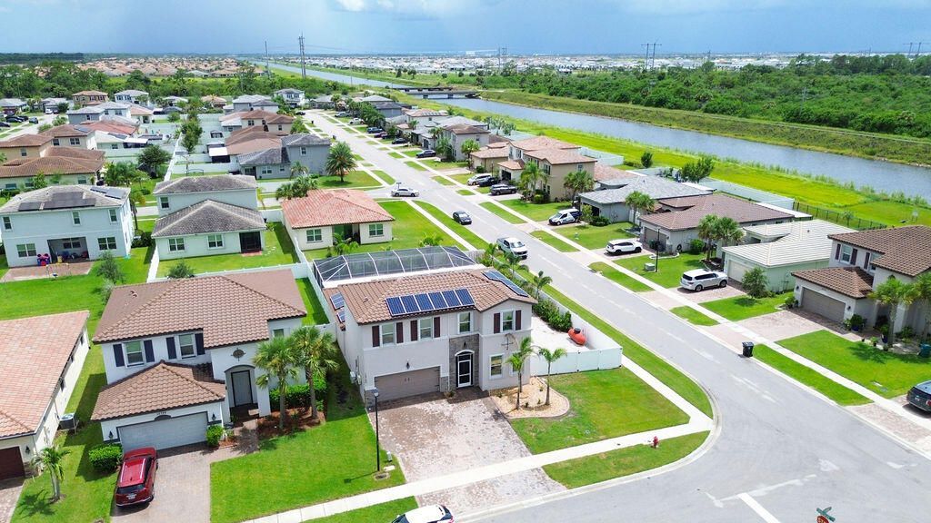 12760 NW Milestone Place, Port Saint Lucie, FL 34987 Photo
