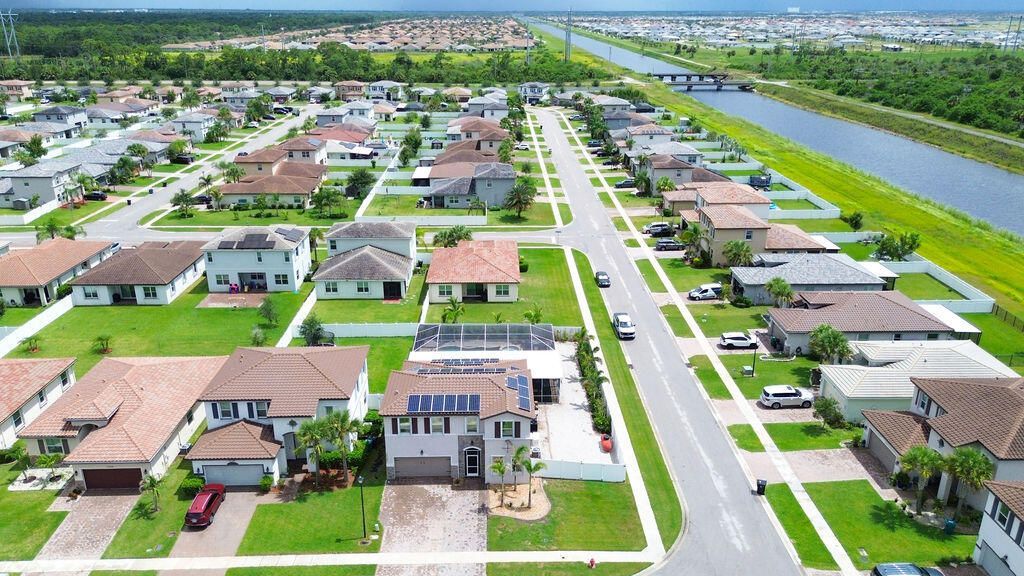 12760 NW Milestone Place, Port Saint Lucie, FL 34987 Photo