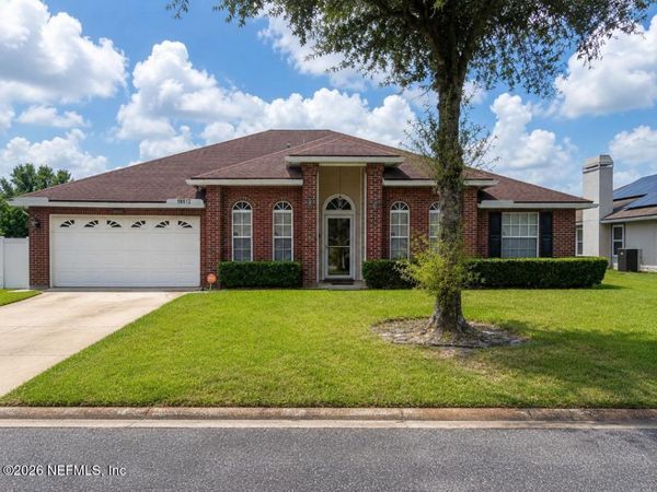 10812 JESSICA ASH Drive, Jacksonville, FL 32218
