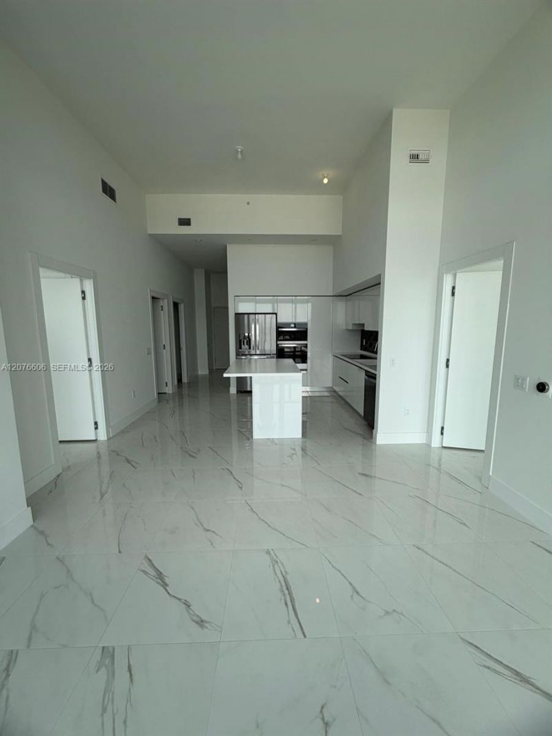 1170 E Hallandale Beach Blvd, Unit 607, Hallandale Beach, FL 33009 Photo
