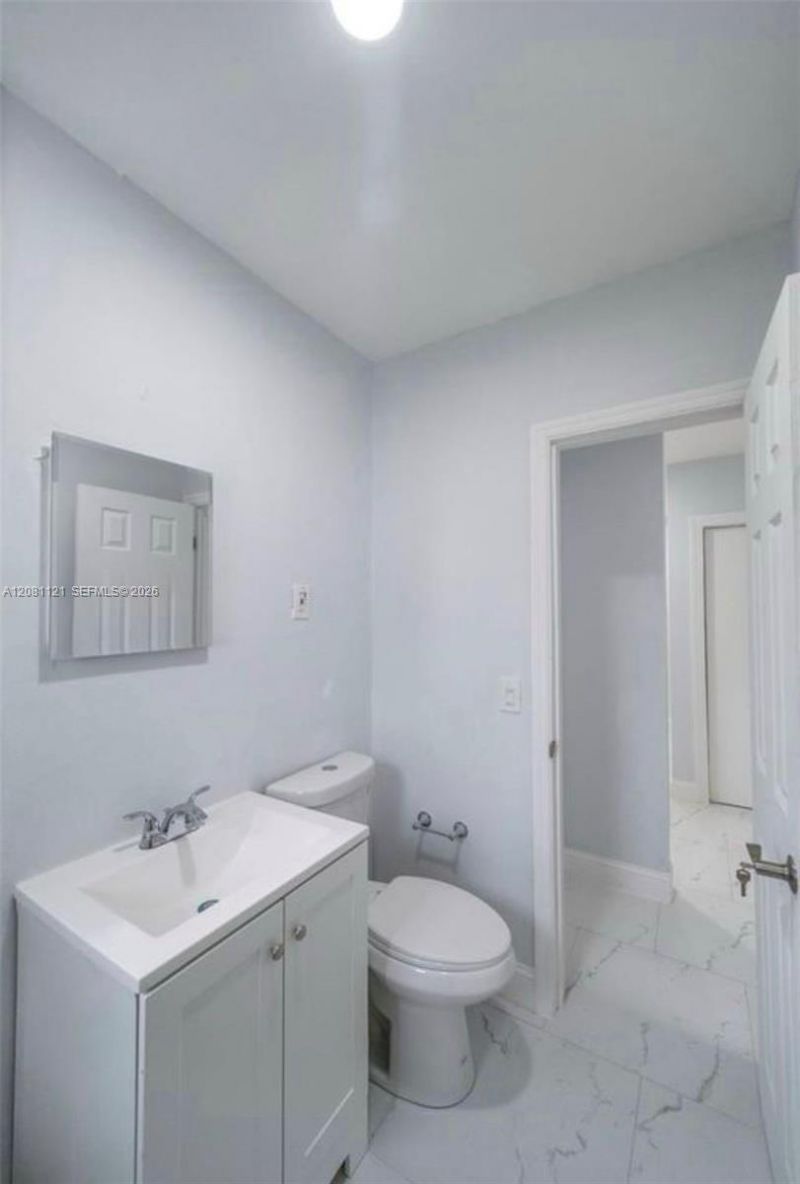 425 NW 14th Way , Fort Lauderdale, FL 33311 Photo