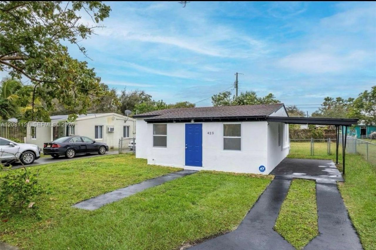 425 NW 14th Way , Fort Lauderdale, FL 33311 Photo