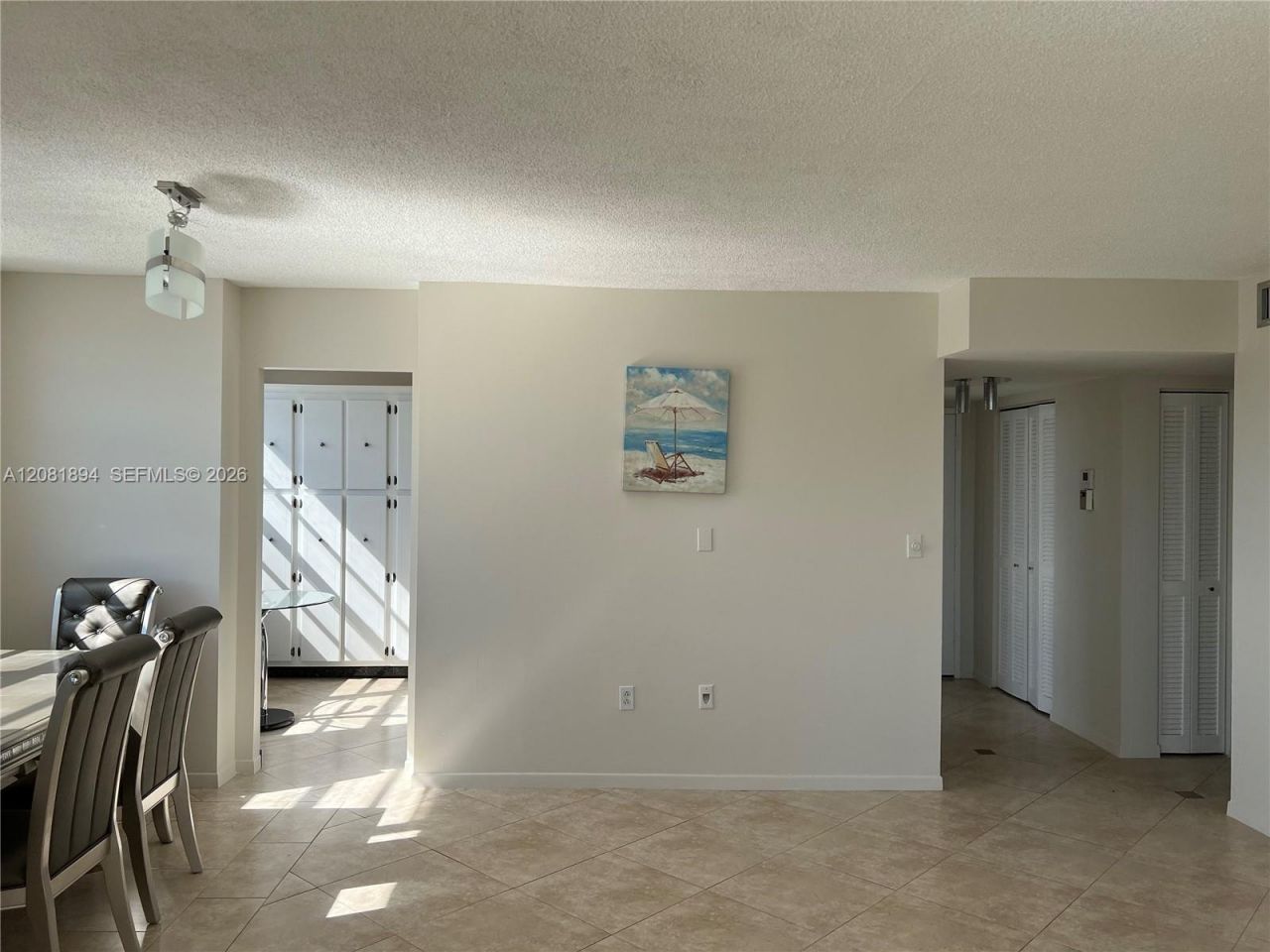 1833 S Ocean Dr , Unit 812, Hallandale Beach, FL 33009 Photo