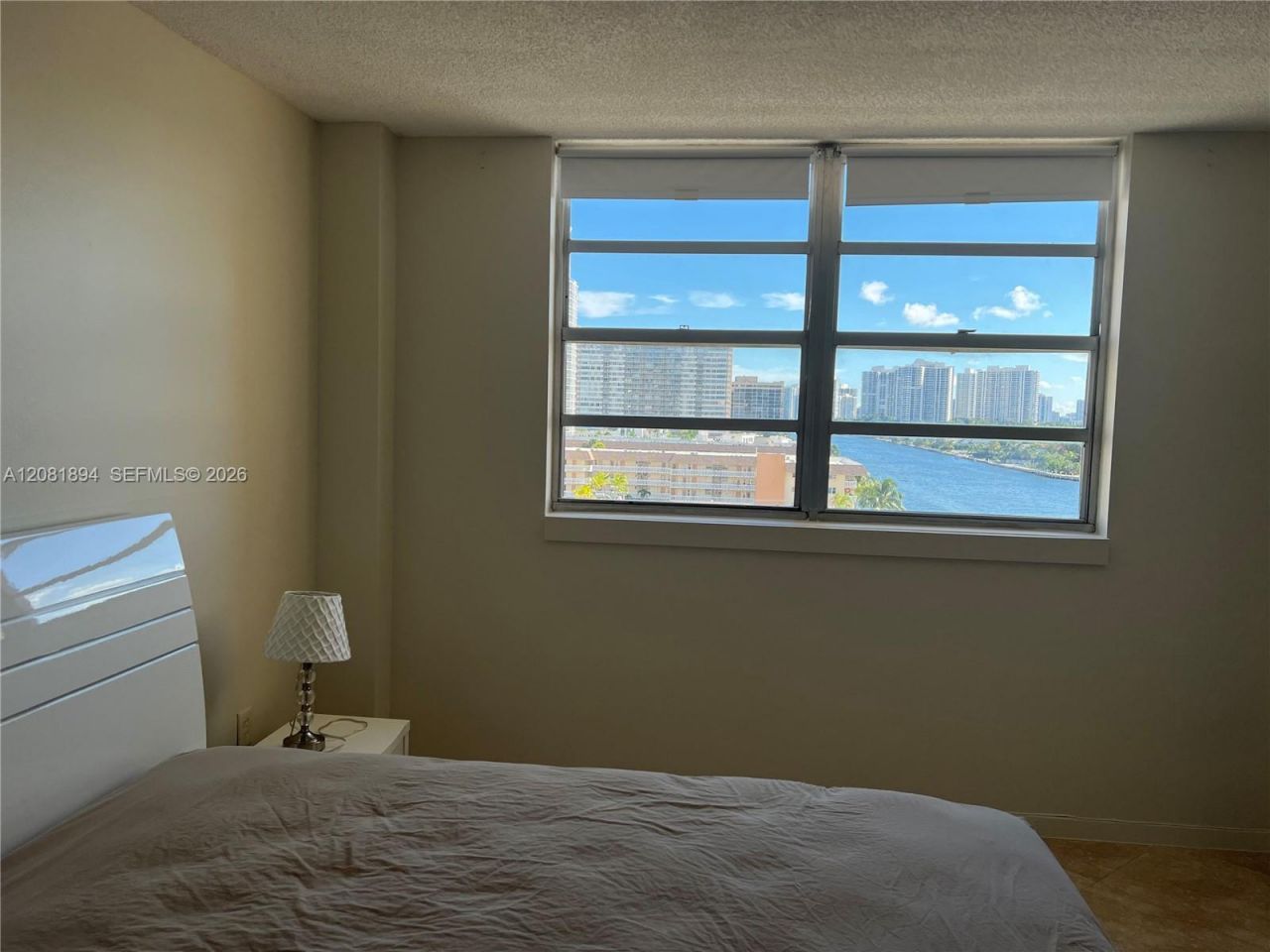 1833 S Ocean Dr , Unit 812, Hallandale Beach, FL 33009 Photo