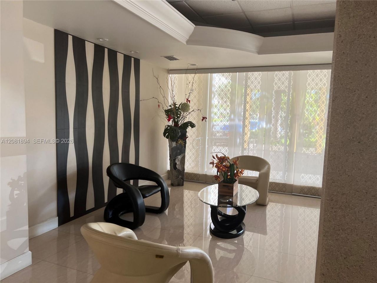 1833 S Ocean Dr , Unit 812, Hallandale Beach, FL 33009 Photo